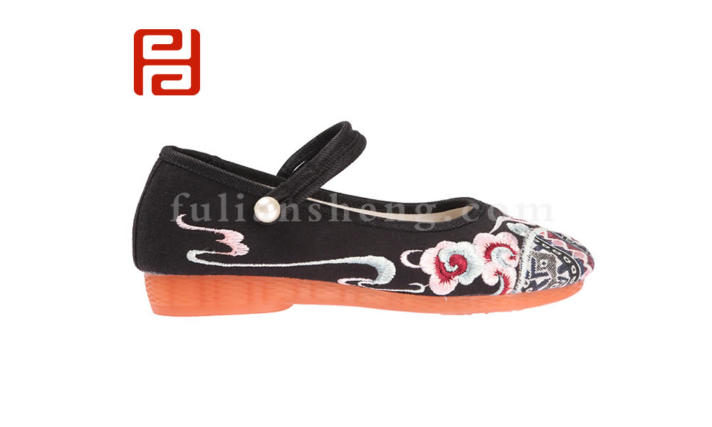 福連升女刺繡盤扣民族中國風繡花鞋老北京布鞋圖片