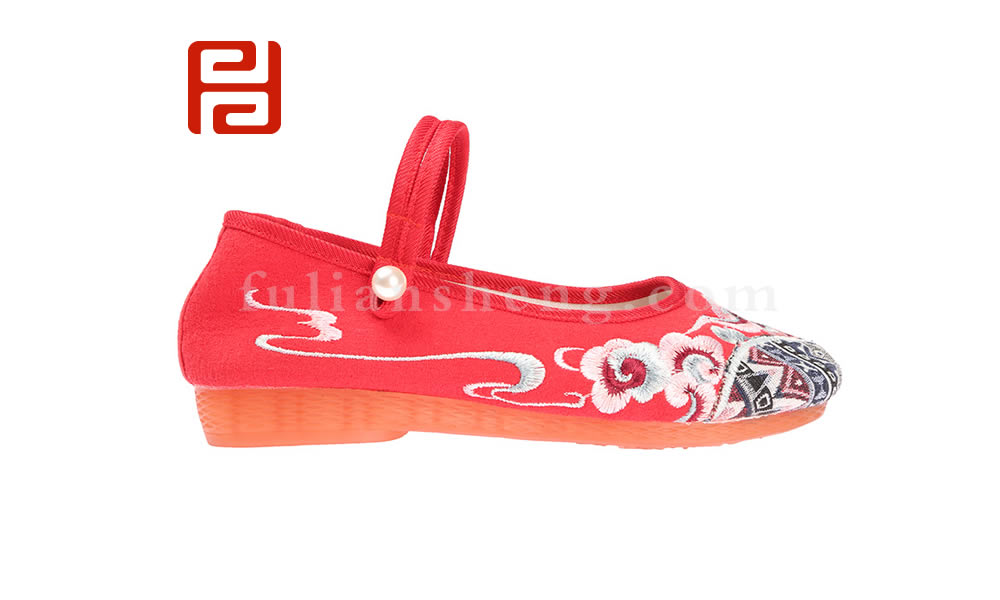 福連升女刺繡盤扣民族中國風繡花鞋老北京布鞋圖片
