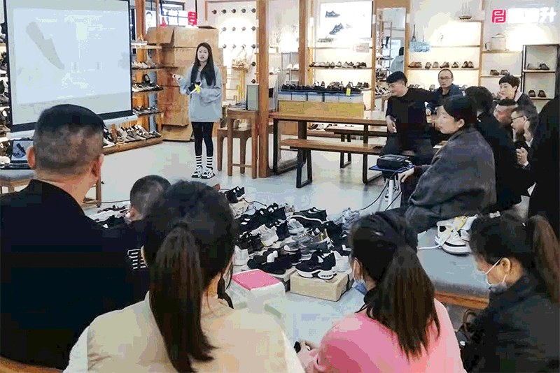 《悠享春意 自然之履》2022福連升春季新品訂貨會圓滿成功!(圖8) 華南分公司