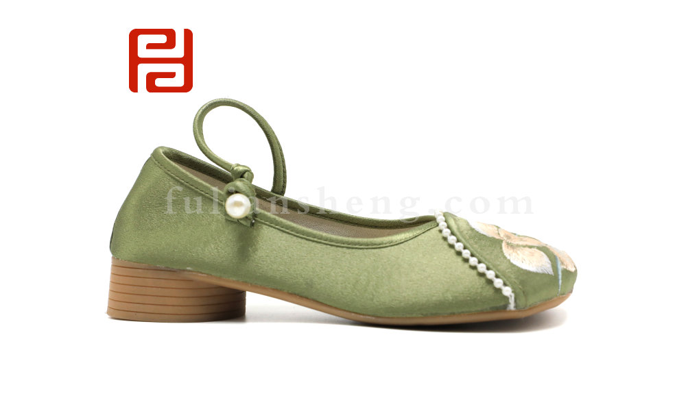 中國(guó)風(fēng)尚春季女鞋漢唐風(fēng)韻女單鞋牛筋底棉麻里布